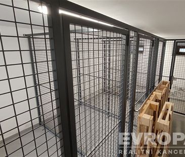 Pronájem bytu 2+kk, celková výměra 52 m - Photo 1