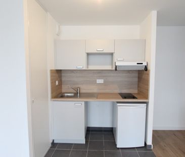 Location Appartement 2 pièces 42m² NANTES 44000 - Photo 4
