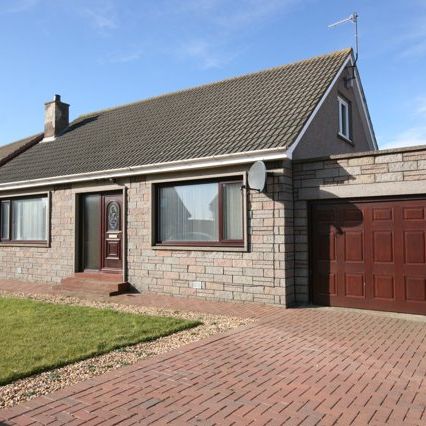 31 Braehead Crescent, AB42 1EG, Peterhead - Photo 1