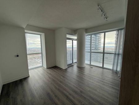 For Lease - 8 Interchange Way Unit# 4512, Vaughan, Ontario - Photo 2