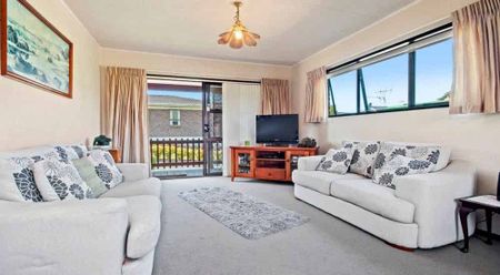 Premium Location - Ideal Rental in Pukekohe - Photo 5