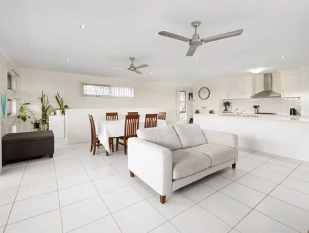 “Elevated Family Living with Sweeping Views” - Photo 2