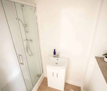 Deluxe Ensuite - Photo 1