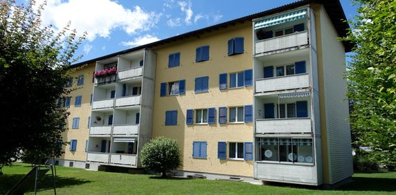 Appartement rénové de 3 pièces au 2ème étage - Photo 2