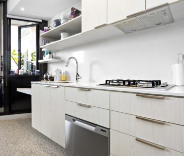 Stylish South Yarra Apartment in a Premium Lifestyle Precinct! - Photo 5