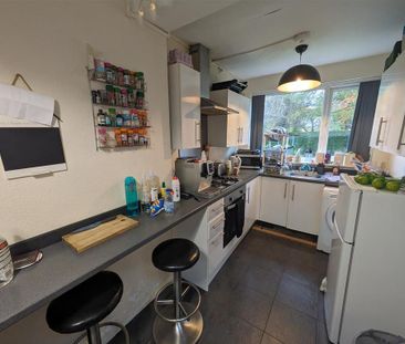 3 bedroom private hall to rent - Photo 6