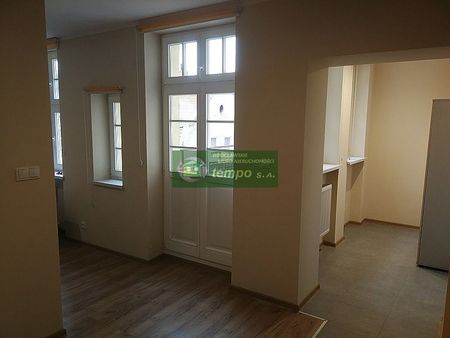 Wałbrzych, Śródmieście - Rynek - 2 450,00 zł - Photo 3