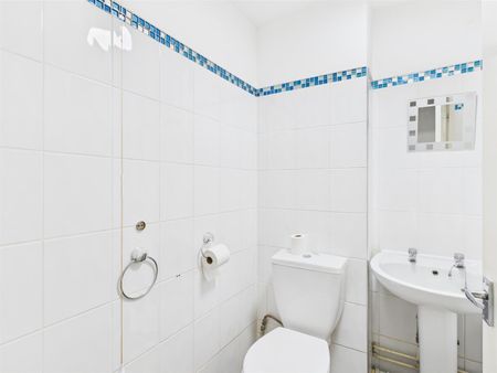 Sandbrook Court, Wirral, 1 bedroom, Flat - Purpose Built - Photo 2