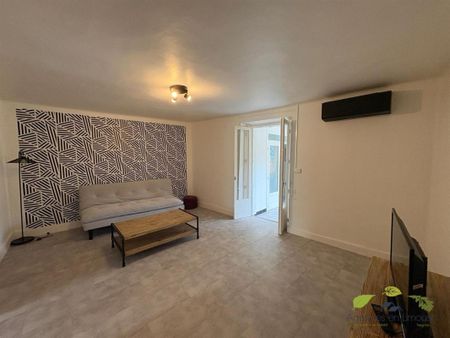Location Appartement 2 pièces 70m² ST LEONARD DE NOBLAT 87400 - Photo 3