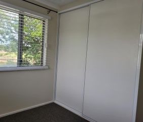 Charming Family Home - Photo 6