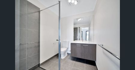 Modern Family Living in the Prestigious New Gate Estate - Photo 5