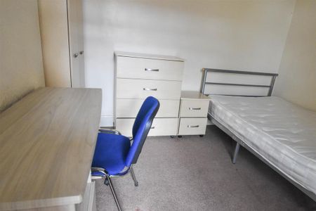 5 bedroom house to rent - Photo 5