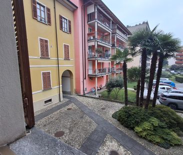 LUMINOSO APPARTAMENTO - PRIMA PIGIONE GRATUITA - Photo 2