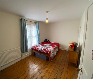 2 bedroom terraced house to rent - Photo 6