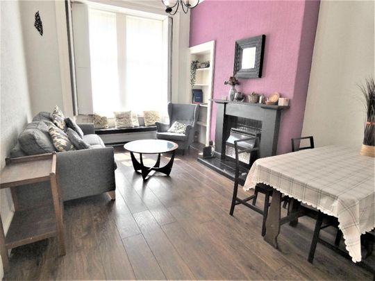 3 bedroom flat to rent - Photo 1