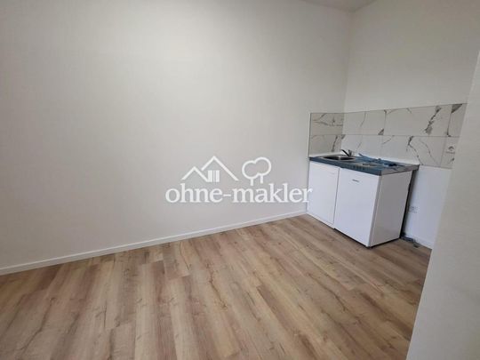 Großes saniertes Apartment möbliert mit Gemeinschaftsbad, eigene Küche - direkt am Kölner Dom - Photo 1