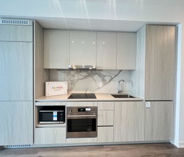 For Lease - 28 Interchange Way Unit# 2601, Vaughan, Ontario - Photo 2