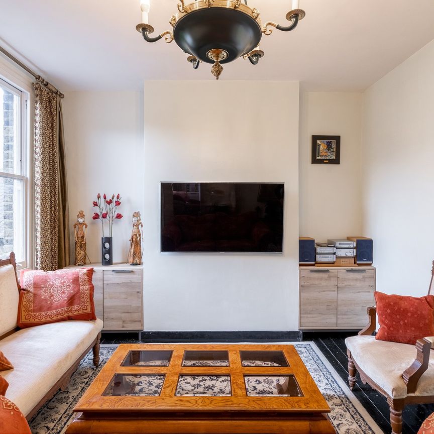 Shorrolds Road, Fulham, London, SW6 - Photo 1