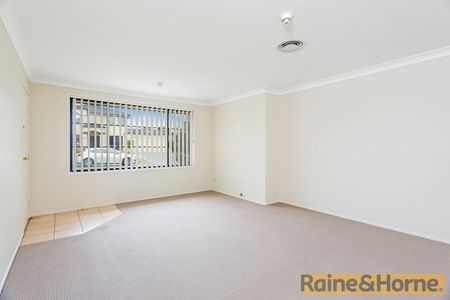 37 Yellowgum Avenue, Rouse Hill, NSW 2155 - Photo 4