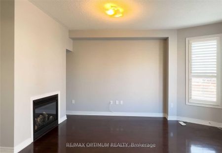 For Lease - 3 Chesterwood Crescent, Brampton, Ontario - Photo 3