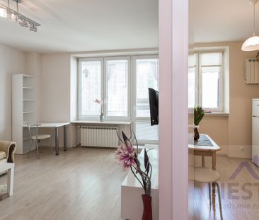 Warszawa, Śródmieście, Hoża - Zdjęcie 5