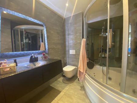 Superb 5-room apartment in Cointrin - Photo 4