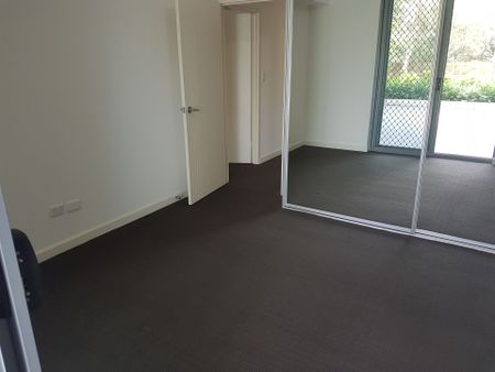 Modern, Spacious and Convenience - Photo 3