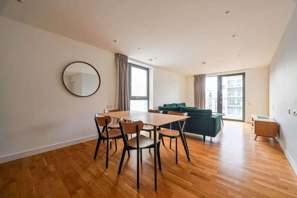 East Village, Stratford, E20 - Photo 1