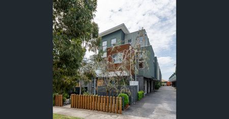 Central, modern space! - Photo 5