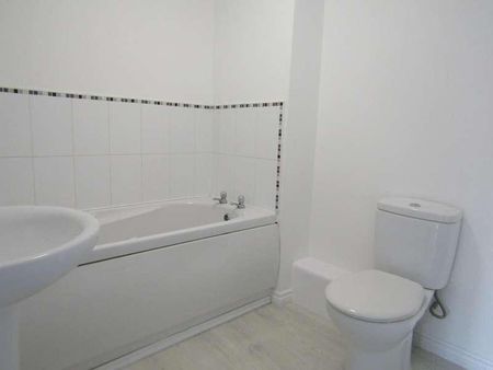 Westley Court, West Bromwich, B71 - Photo 2