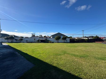 32 Flower Street, Bulls - Photo 5