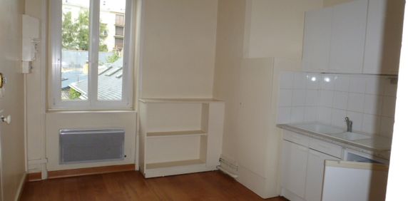 Location Appartement 1 pièce 27m² NANTES 44000 - Photo 2
