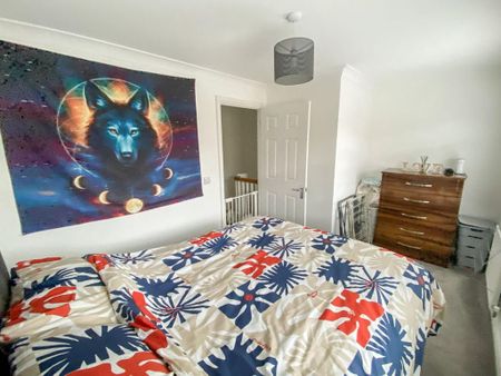 2 bedroom terraced house to rent - Photo 4