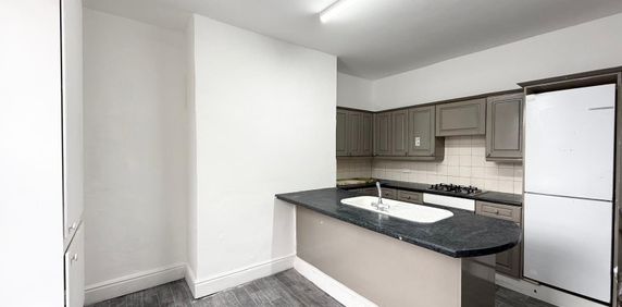 4 bedroom house to rent - Photo 2