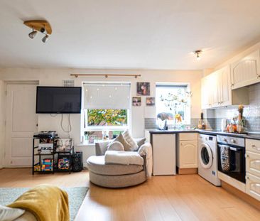 1 bedroom maisonette to rent - Photo 5