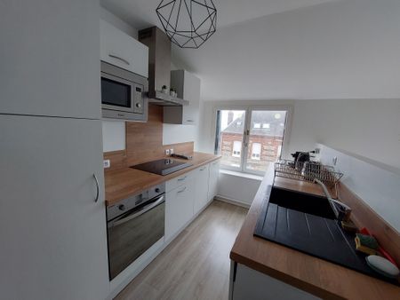 Location Appartement 4 pièces 69m² LE TREPORT 76470 - Photo 4