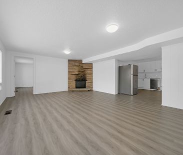 For Lease - 129 Burbank Drive Unit# Lower Level, Toronto, Ontario - Photo 2