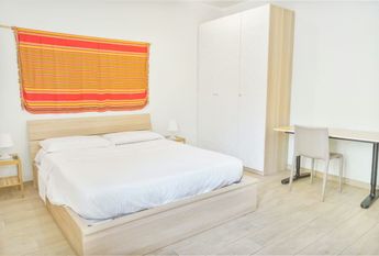 Via Pietro Baiardi, Turin, Piedmont 10126