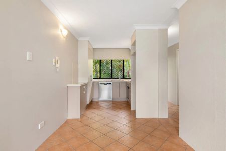 Peaceful Riverfront Living Close to West End & CBD - Photo 3