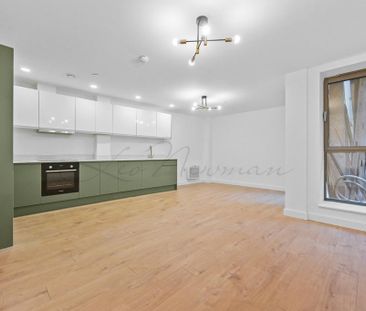 3 bedroom flat to rent - Photo 4