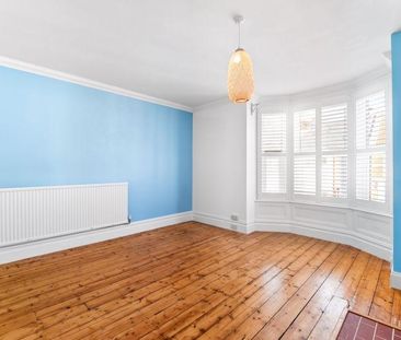 4 bedroom terraced house to rent - Photo 3