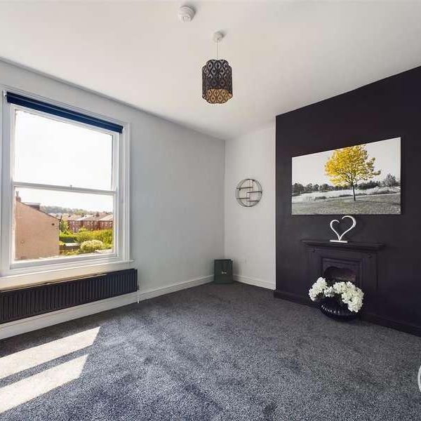 Chestnut Avenue, Leeds, LS15 - Photo 1