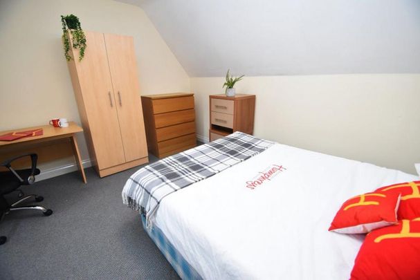 5 bedroom house to rent - Photo 1