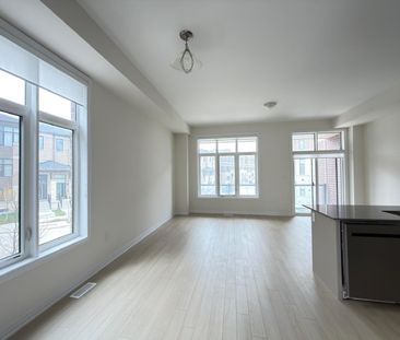 For Lease - 72 Lunay Drive, Richmond Hill, Ontario - Photo 1