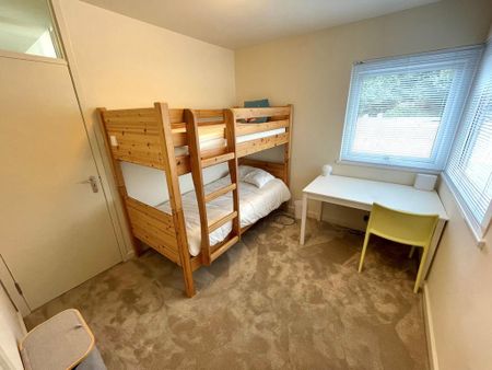 3 bedroom apartment to rent - Photo 5