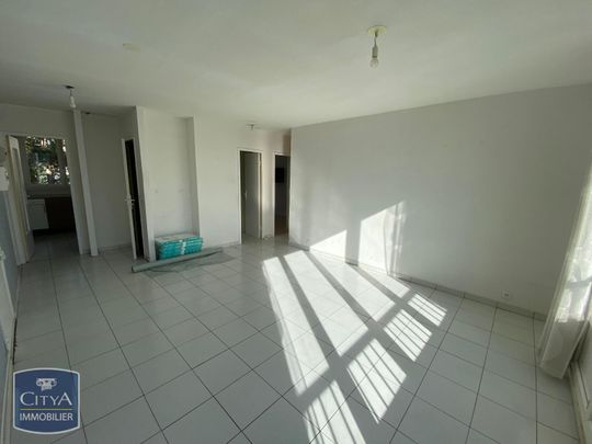 Location Appartement 4 pièces 75m² LE PLESSIS TREVISE 94420 - Photo 1