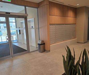 For Lease - 3250 Carding Mill Trail Unit# 220, Oakville, Ontario - Photo 6