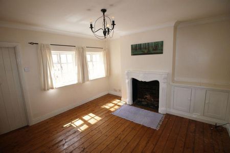 1 bedroom semi-detached house to rent - Photo 2