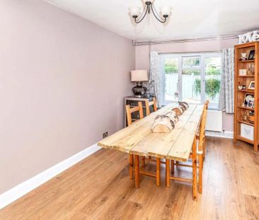 3 bedroom terraced house to rent - Photo 1