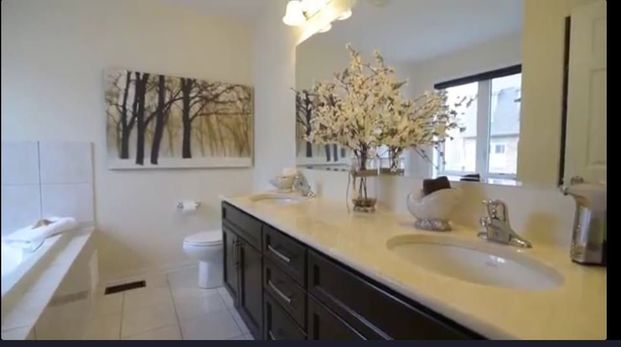 For Lease - 154 VANHORNE Close, Brampton, Ontario - Photo 1